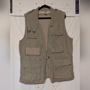 NIKOATA Mens Outdoor Fishing Vest Sage Color Size Medium Pockets Galore